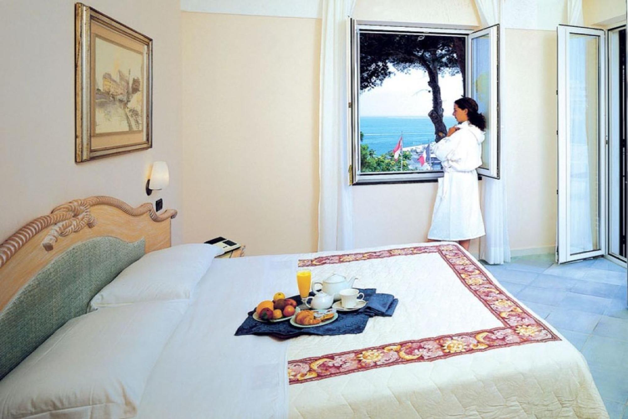 Double or Twin Room Partial Sea View